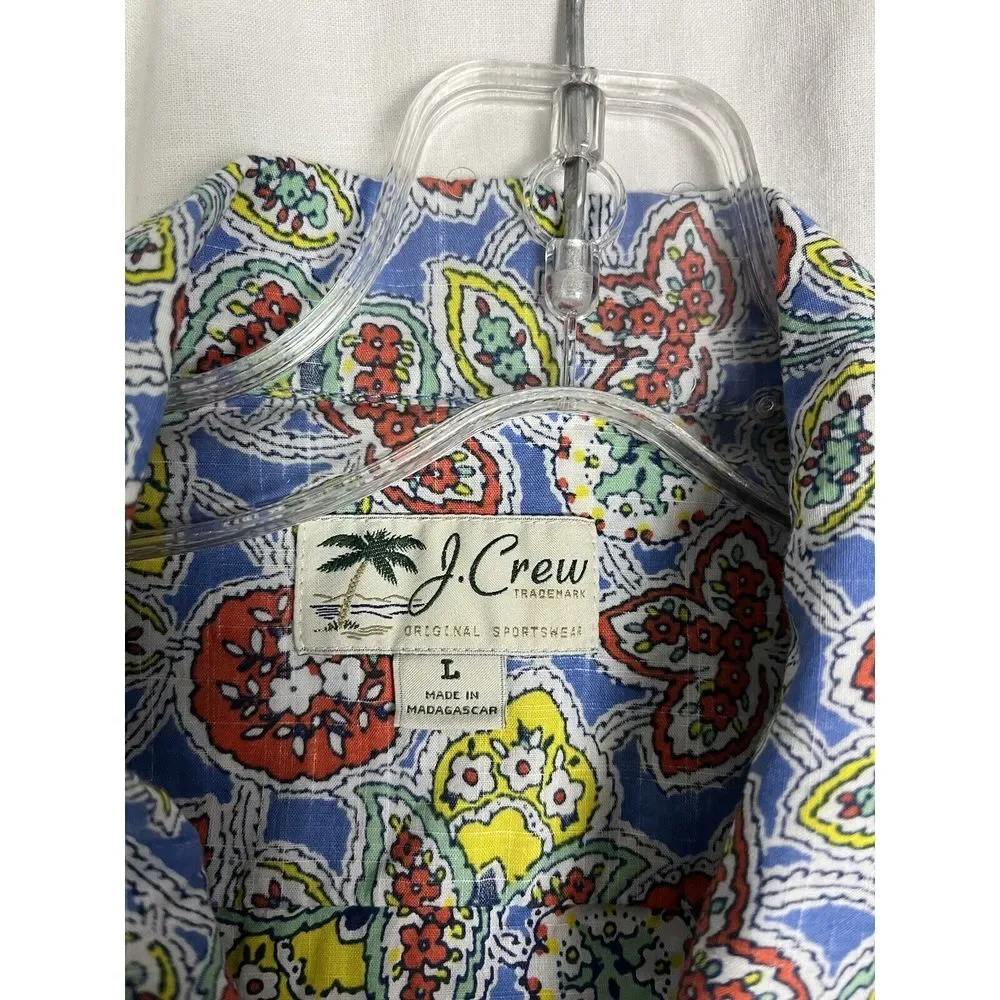 J Crew Trademark Men's Size L Hawaiian Floral Short Sleeve Button Front Shirt‎